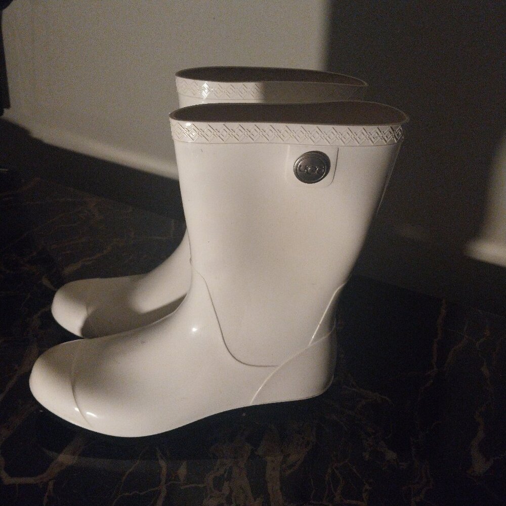 Ugg Rain/Snow/Rubber Boots Warm & Comfort